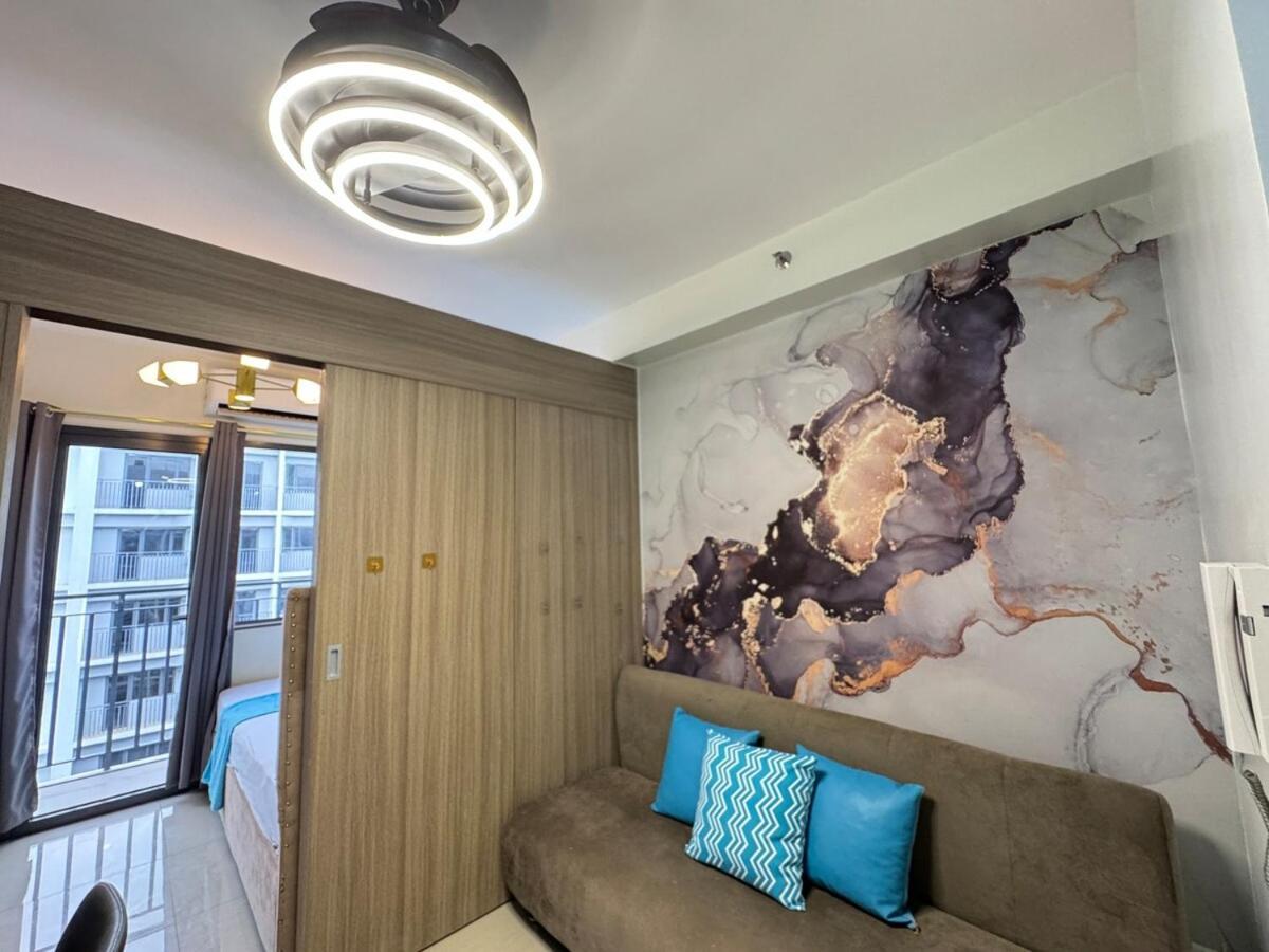 18100 Shore 2 T2 Budget-friendly Condotel Near Moa By Prime Manila