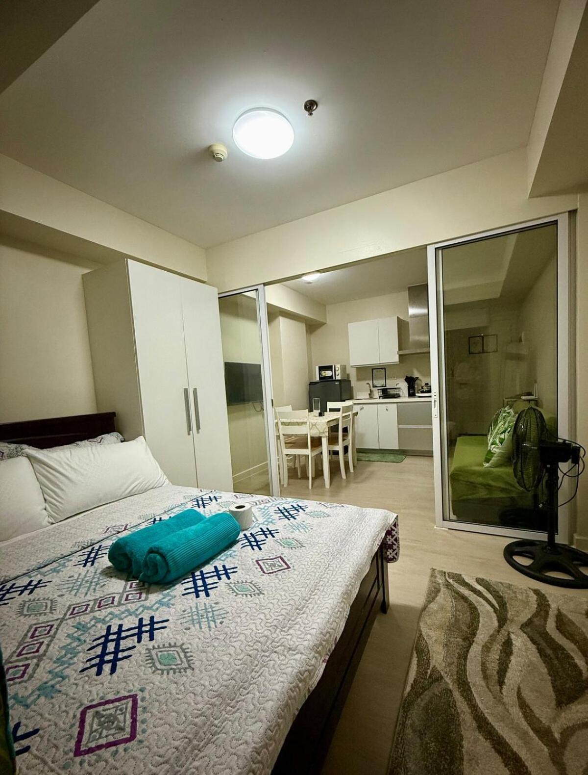 Apartment Verte Hideaway At Azure Residences - Urban Escape *