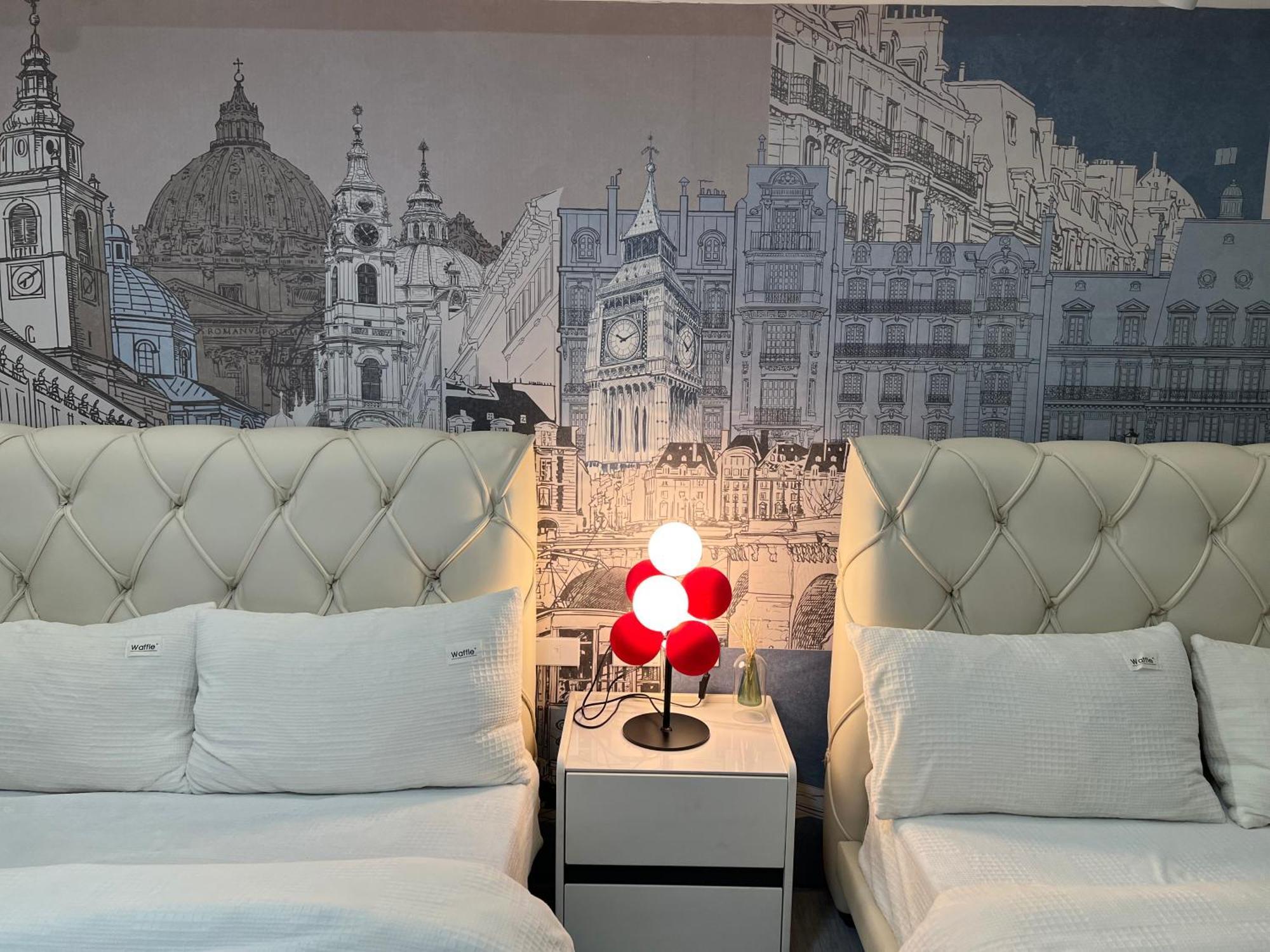 Luxurious European Style Penthouse Modern Ment Cross Of Dreams Okada Solaire Moa Airport