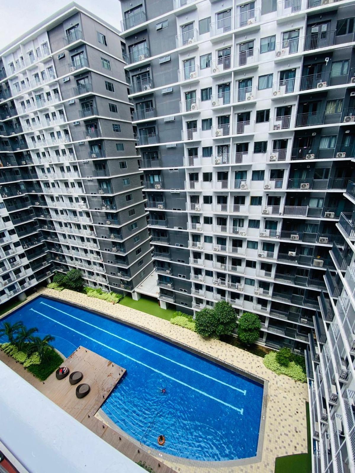 Minimalist Chic Near Moa-shore3 Tower2 Manila