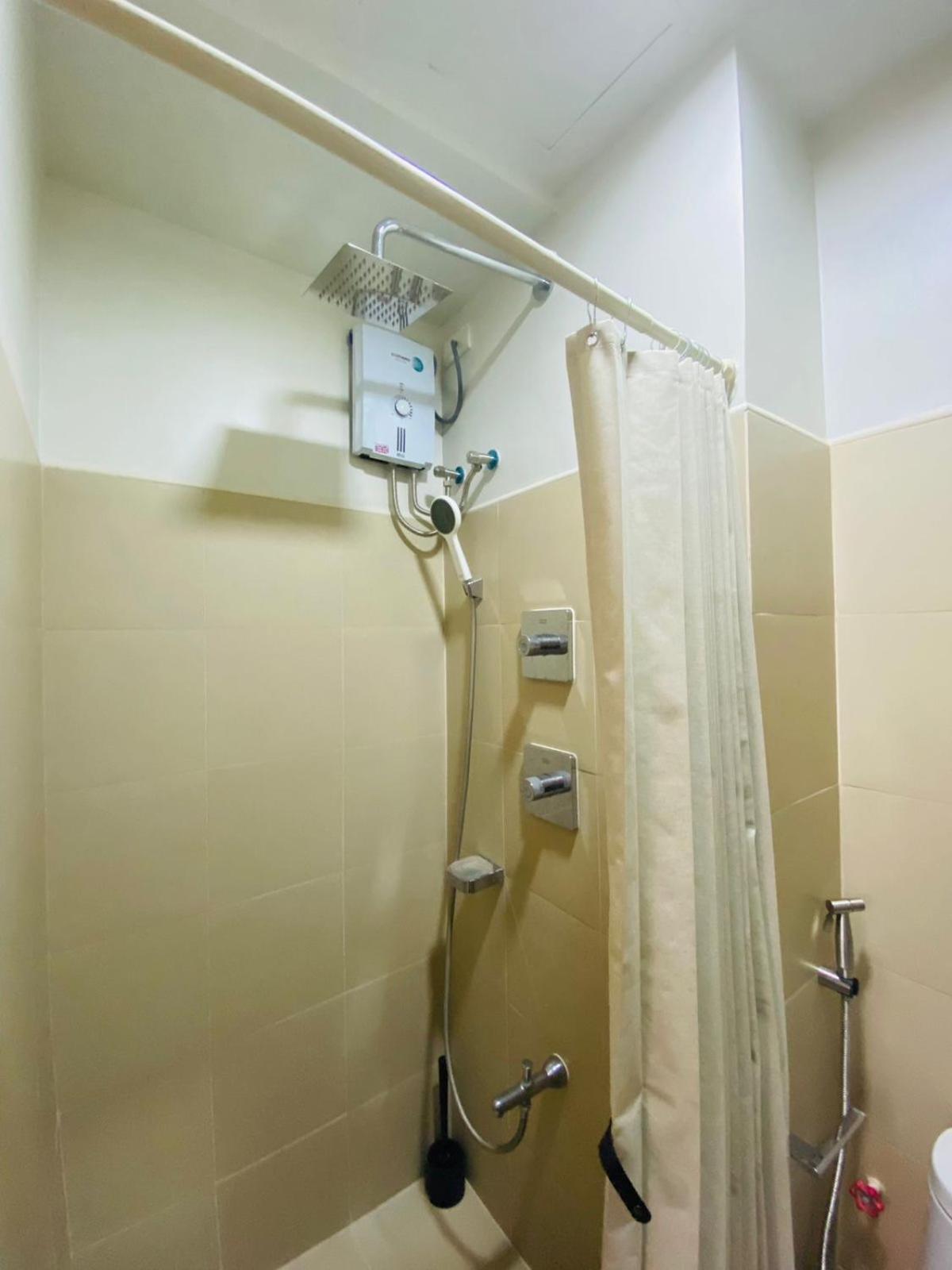 Minimalist Chic Near Moa-shore3 Tower2 Aparthotel Manila
