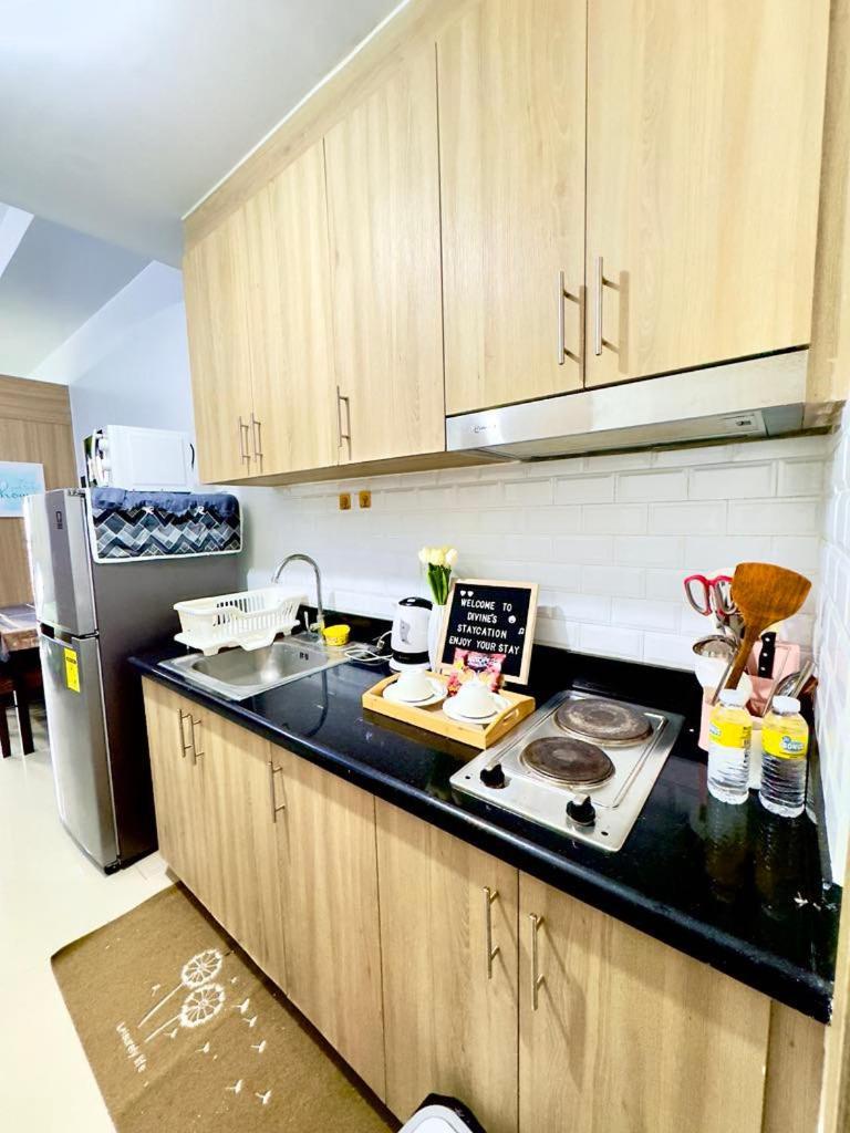 Aparthotel Divine Staycation Manila