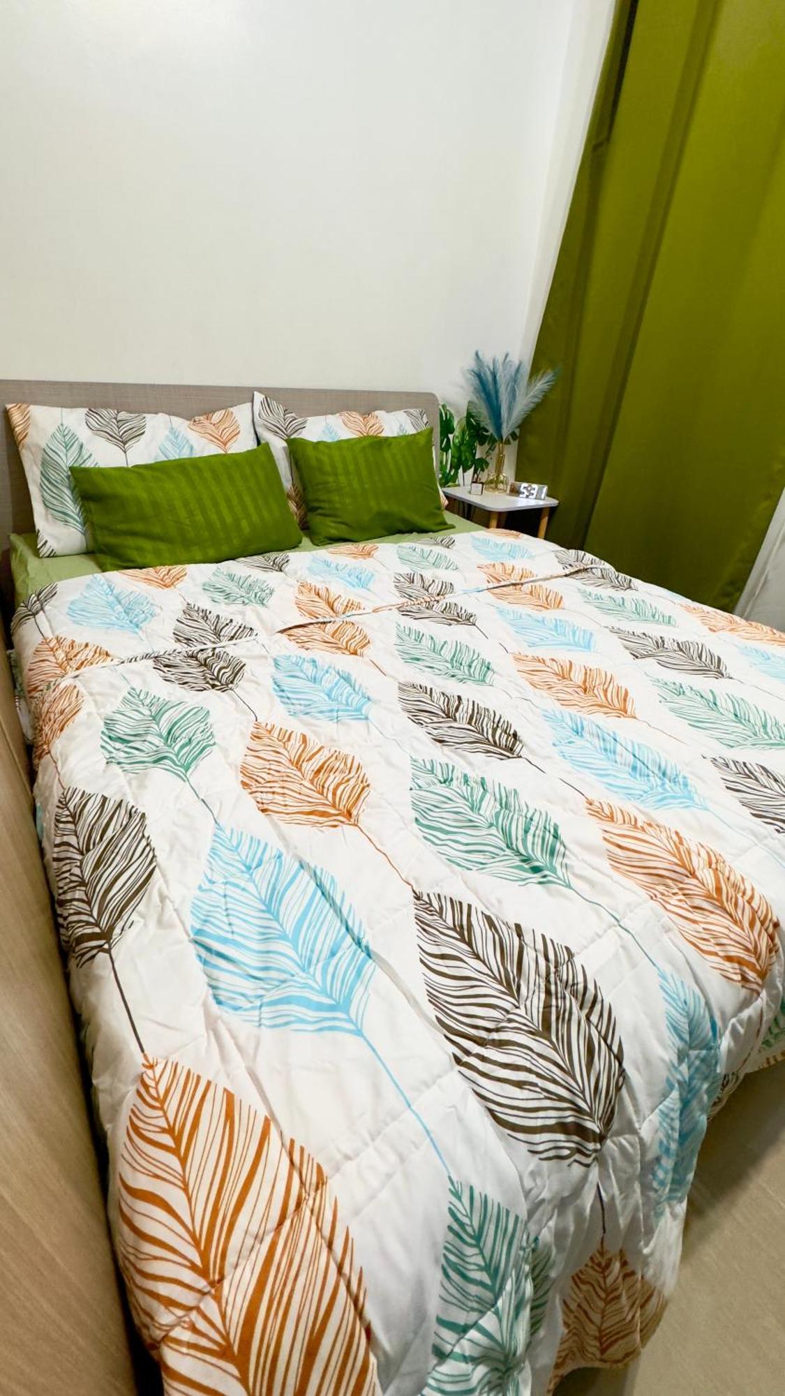 Aparthotel Divine Staycation Manila