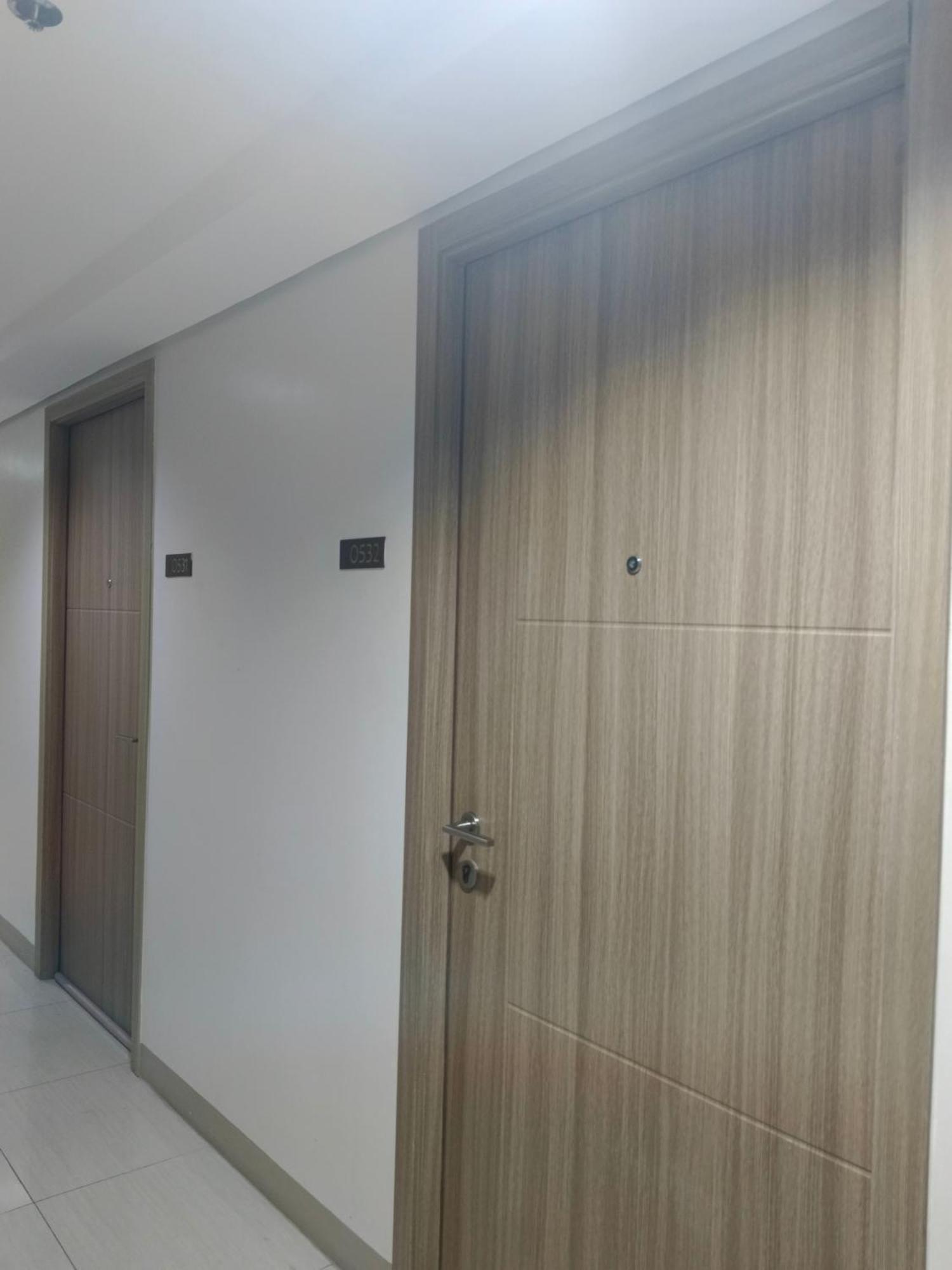 Shore 2 Residences By Askrentals Manila