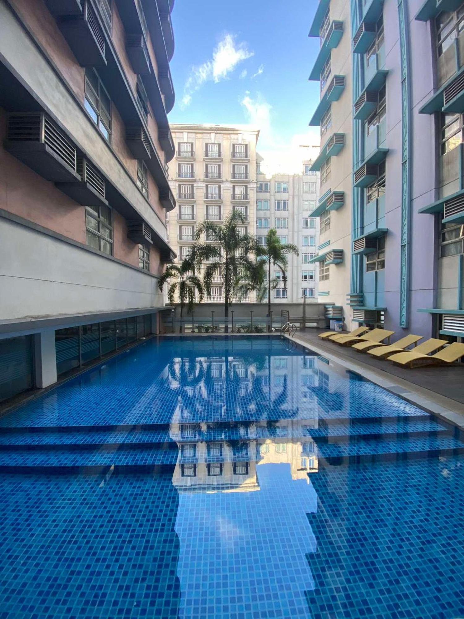 Hotel 101 Newport Boulevard Manila