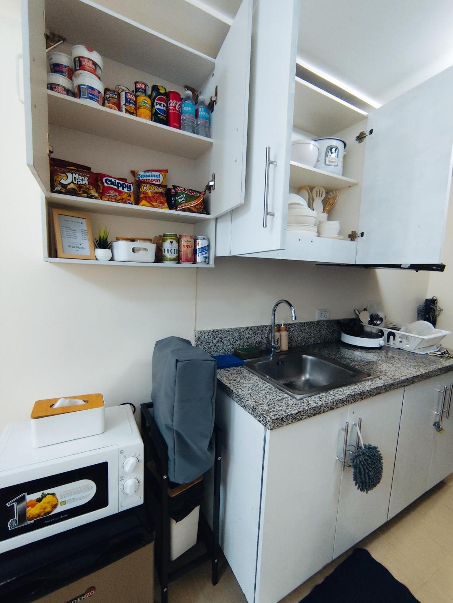 The 31st Staycation At Kasara Urban & Residences Apartment