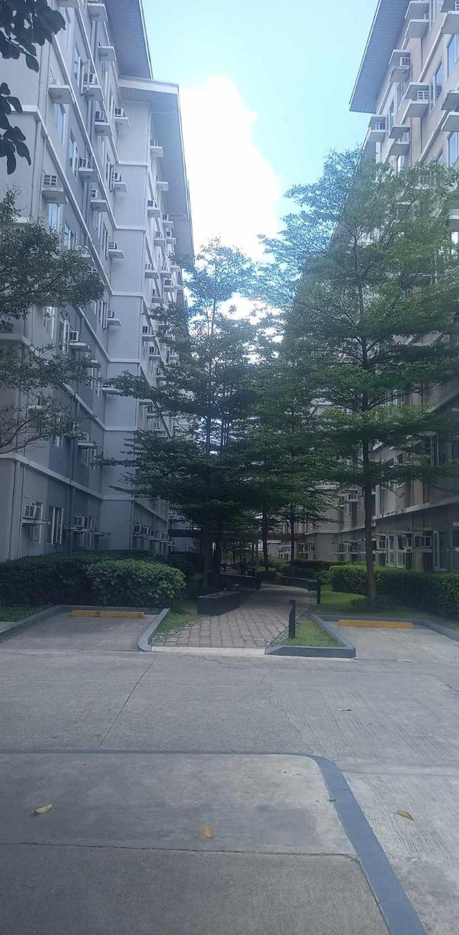 1 Bedroom With Free Wifi And Netflix In Trees Residences Manila