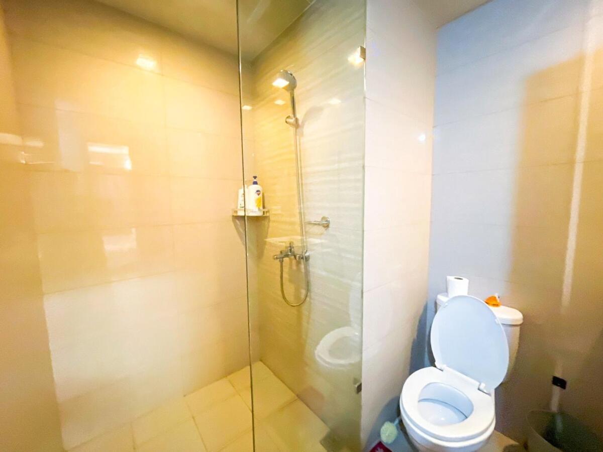 Luxury 1br Across Okada, Solaire Manila