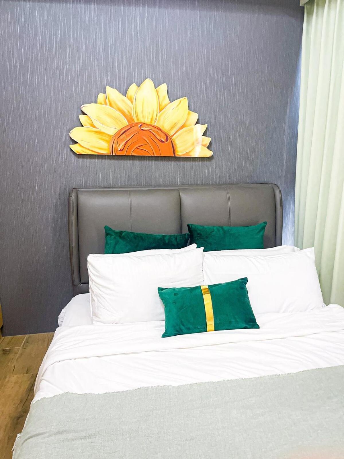 Apartment Spacious 3br Across Okada And Solaire Manila