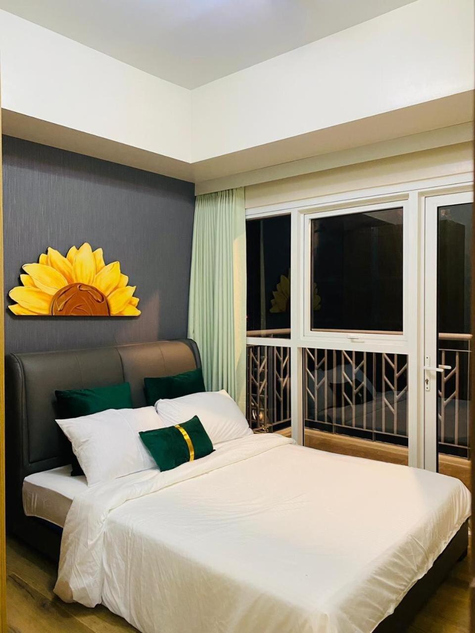 Apartment Savvy 3br Near Okada Manila