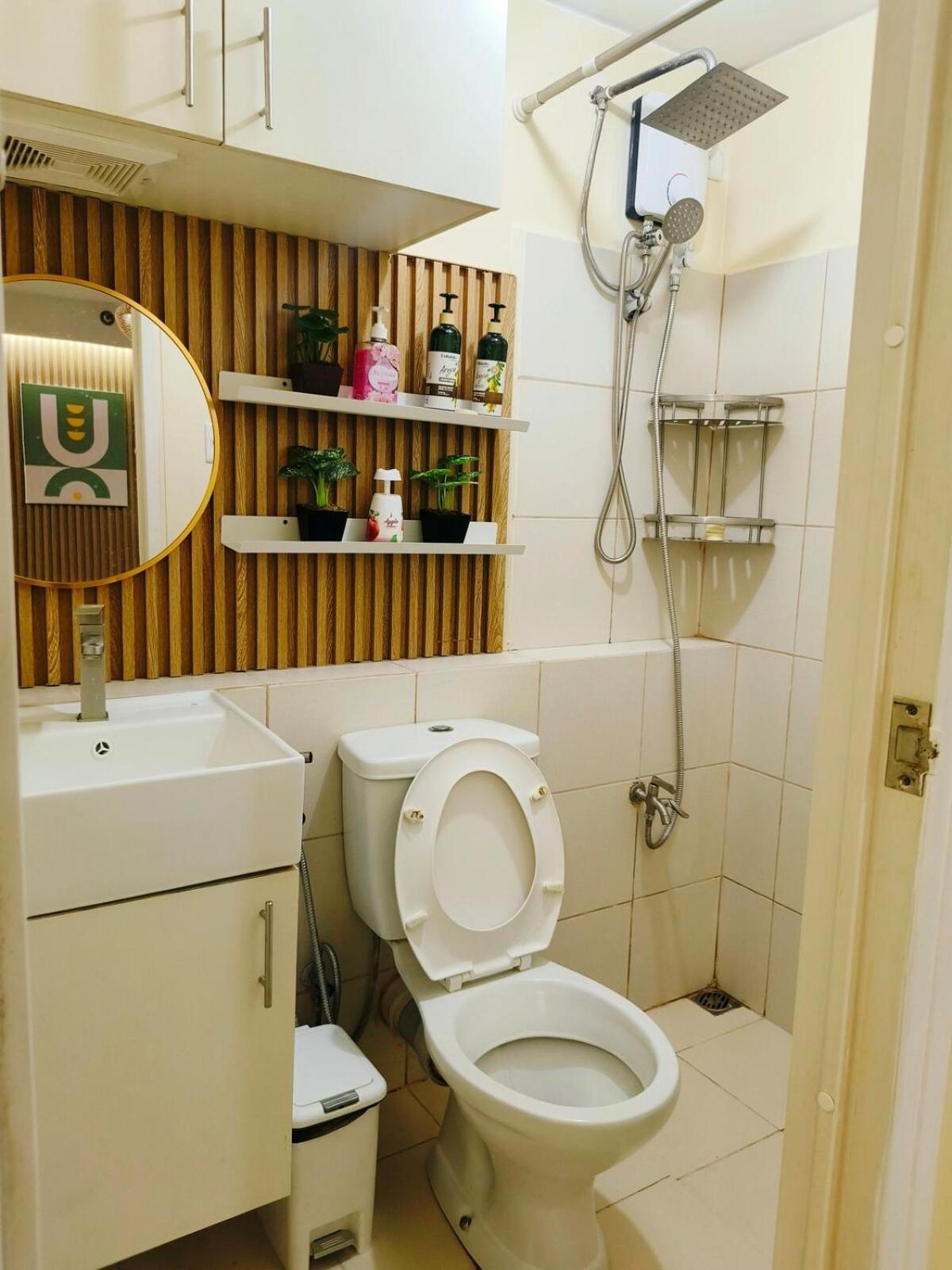 Cadence Place 2Br Pasig Condo For Family Or Group With Parking *