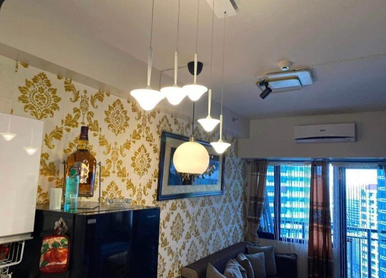 Family Oasis Makati 2 Bedroom 1 Kiddo 300 Mbps Fast Net *