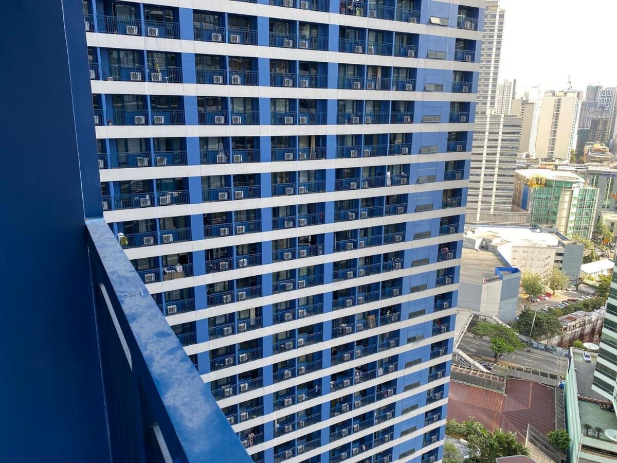 Apartment Family Oasis Makati 2 Bedroom 1 Kiddo 300 Mbps Fast Net