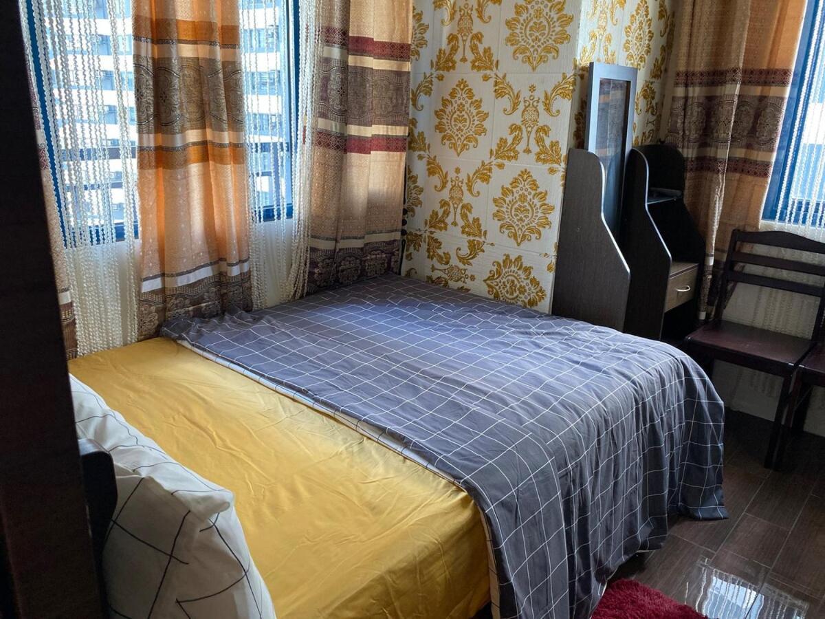 Family Oasis Makati 2 Bedroom 1 Kiddo 300 Mbps Fast Net Apartment Manila