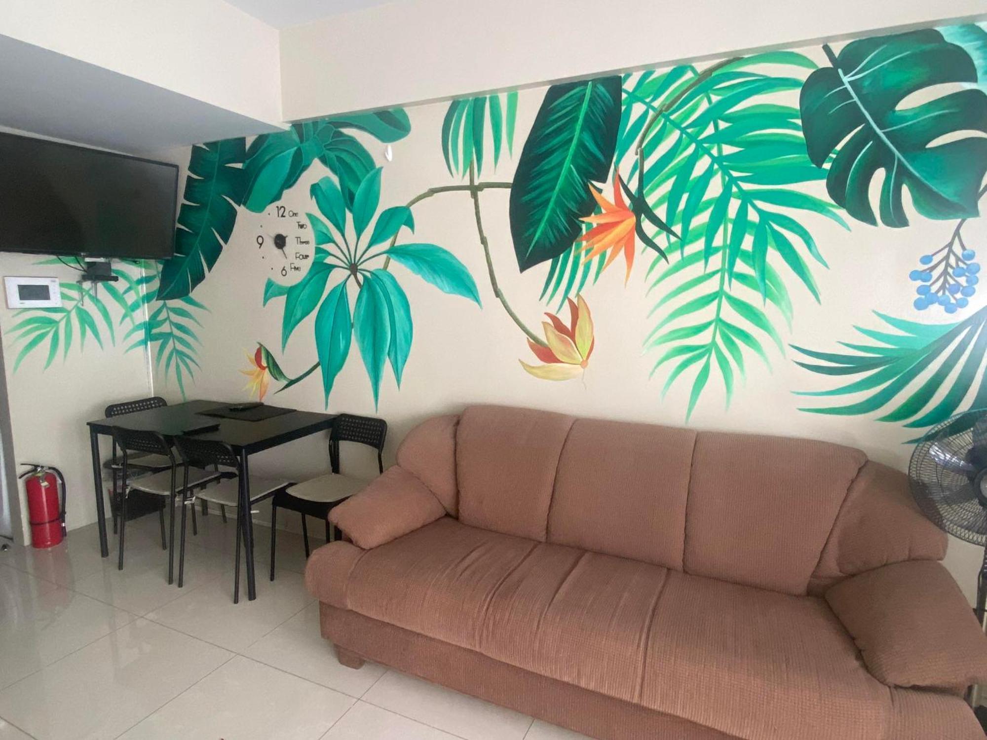 Aparthotel One Palm Tree W Fast Wifi, Across From Naia Terminal 3 *