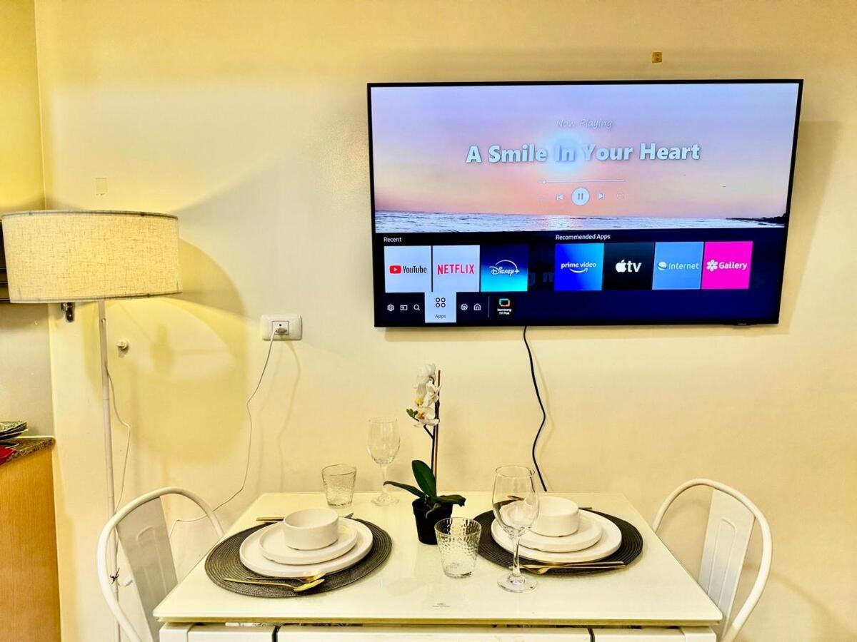 Apartment Cozy At Venice Luxury Bgc