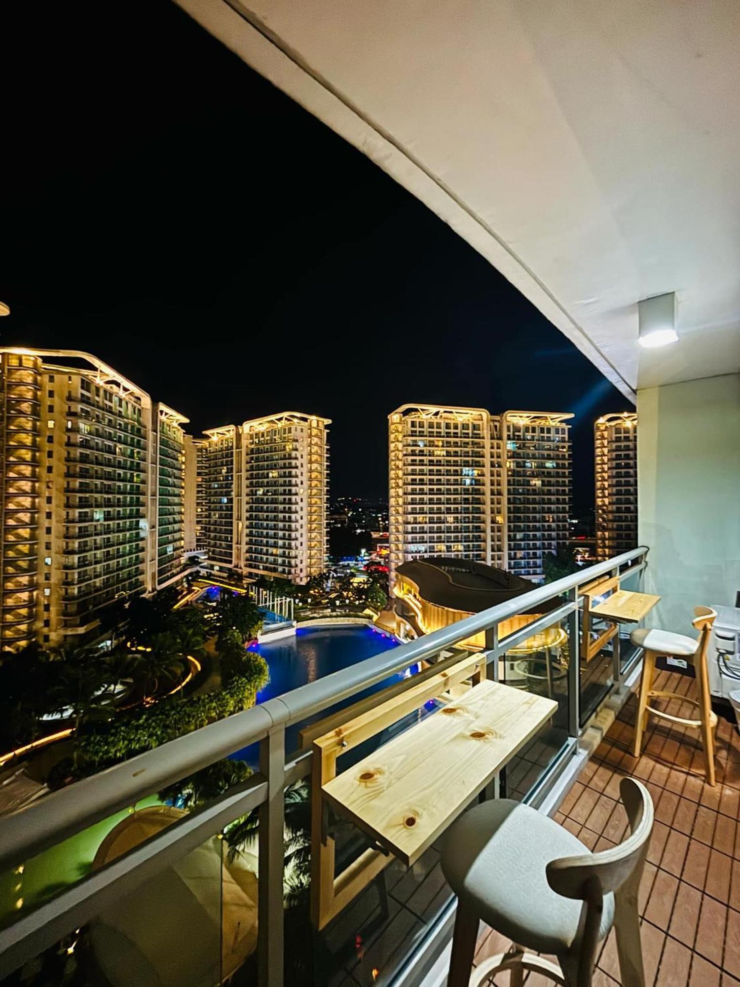 Urban At Azure * Manila