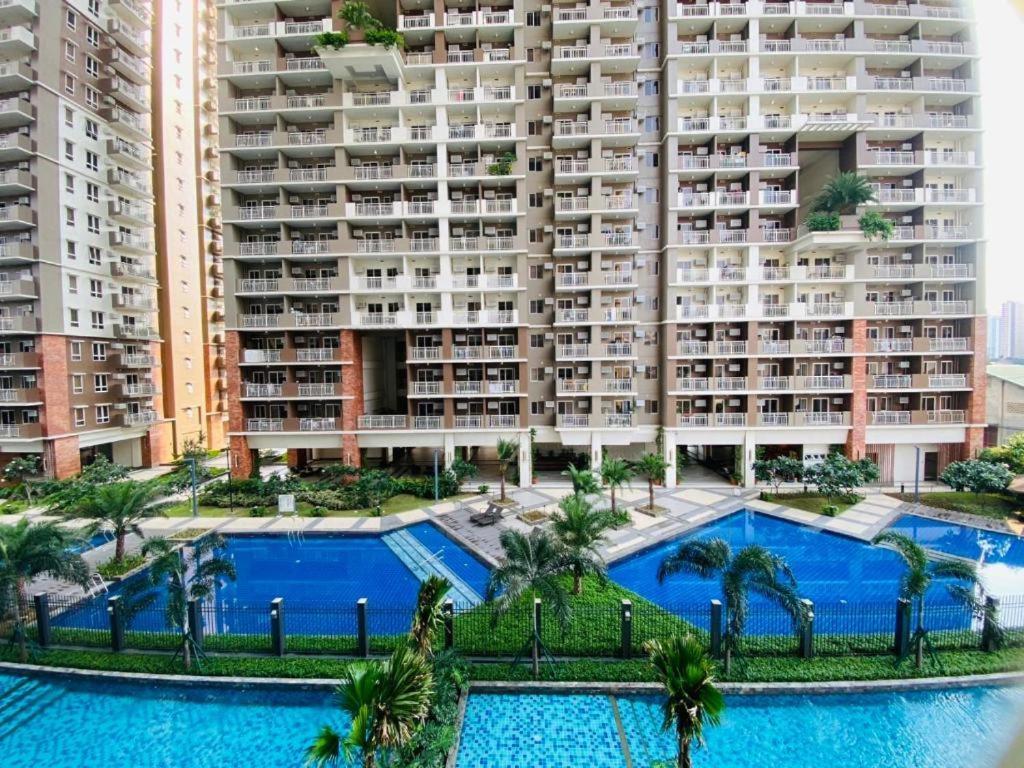 Apartment Urban District Manila