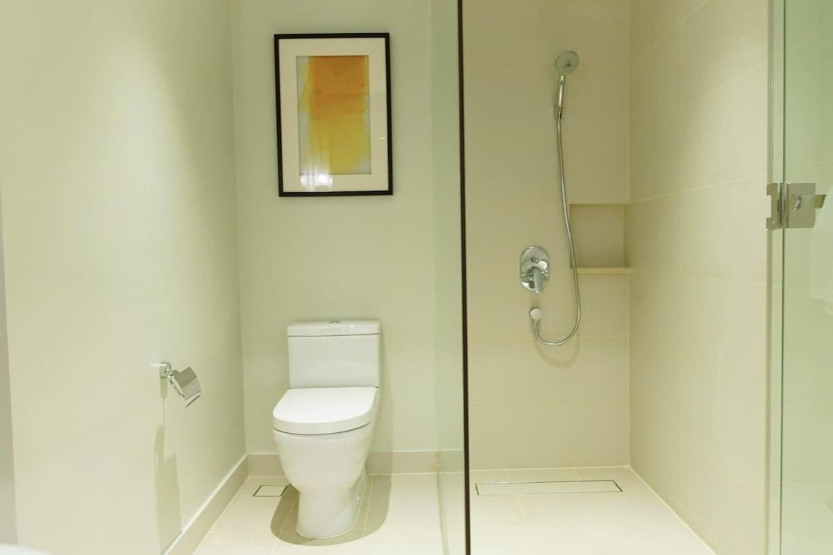 Standard Rockwell Skylineview Twin By Premiumstayph