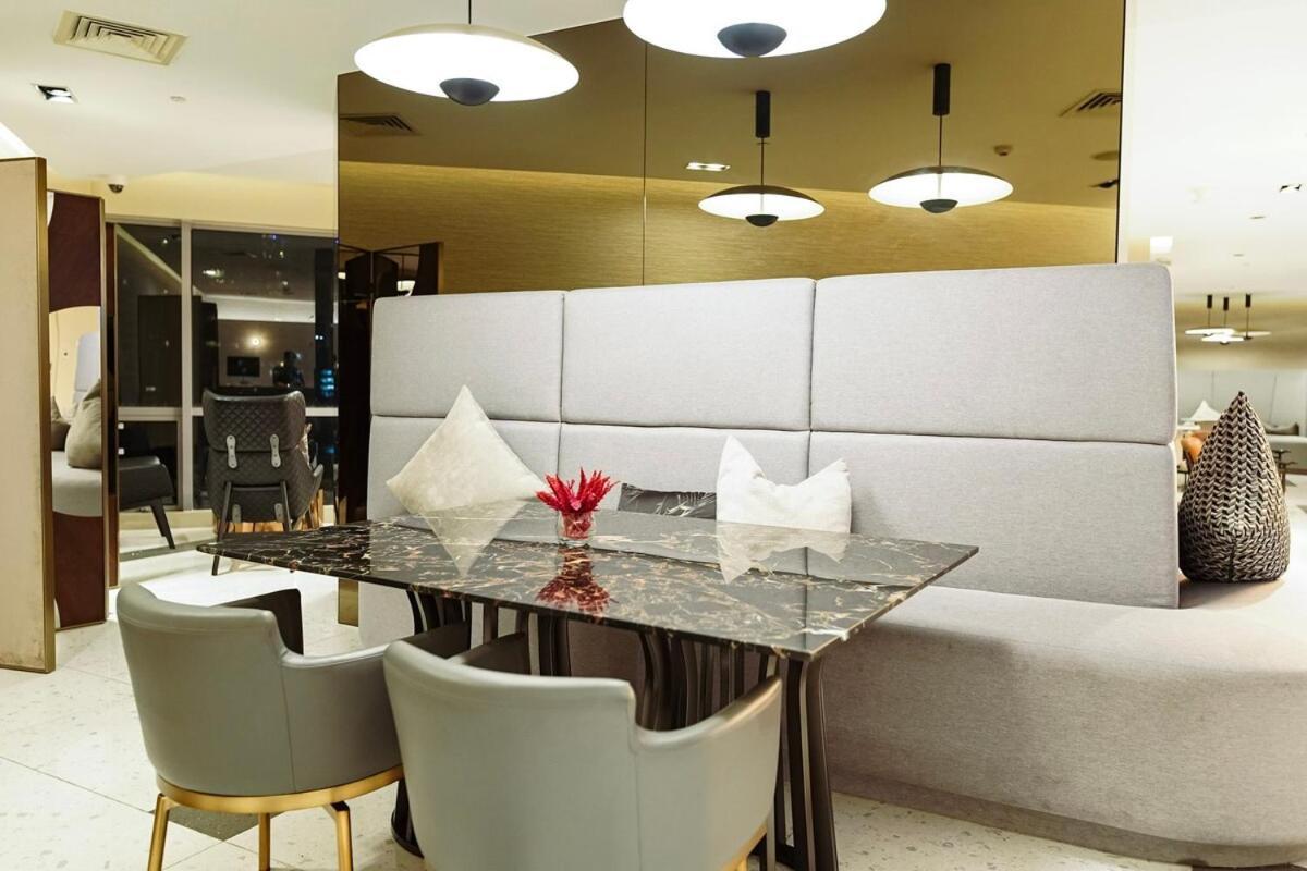Apartment Standard Rockwell Skylineview Twin By Premiumstayph *