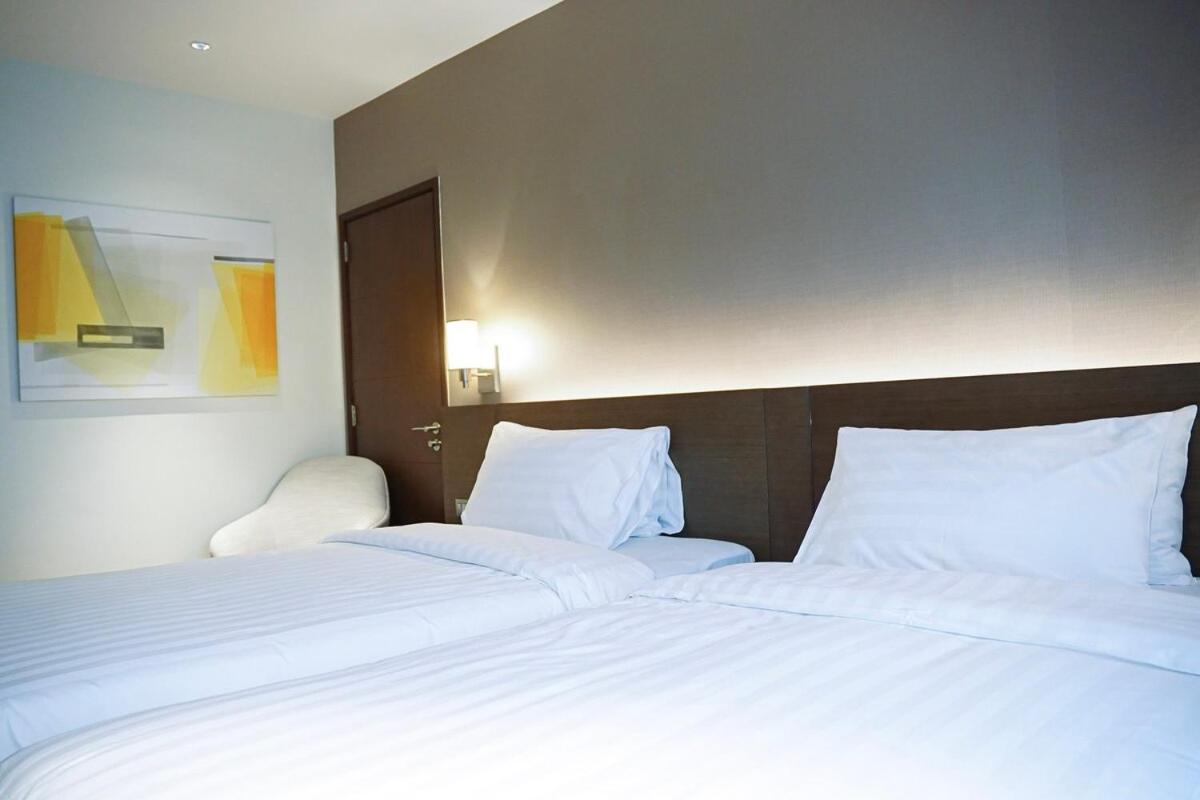 Standard Rockwell Skylineview Twin By Premiumstayph * Manila