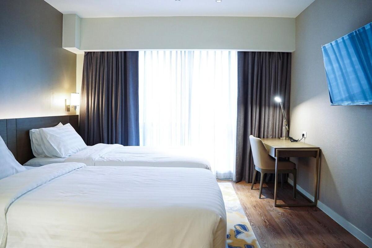 Apartment Standard Rockwell Skylineview Twin By Premiumstayph *