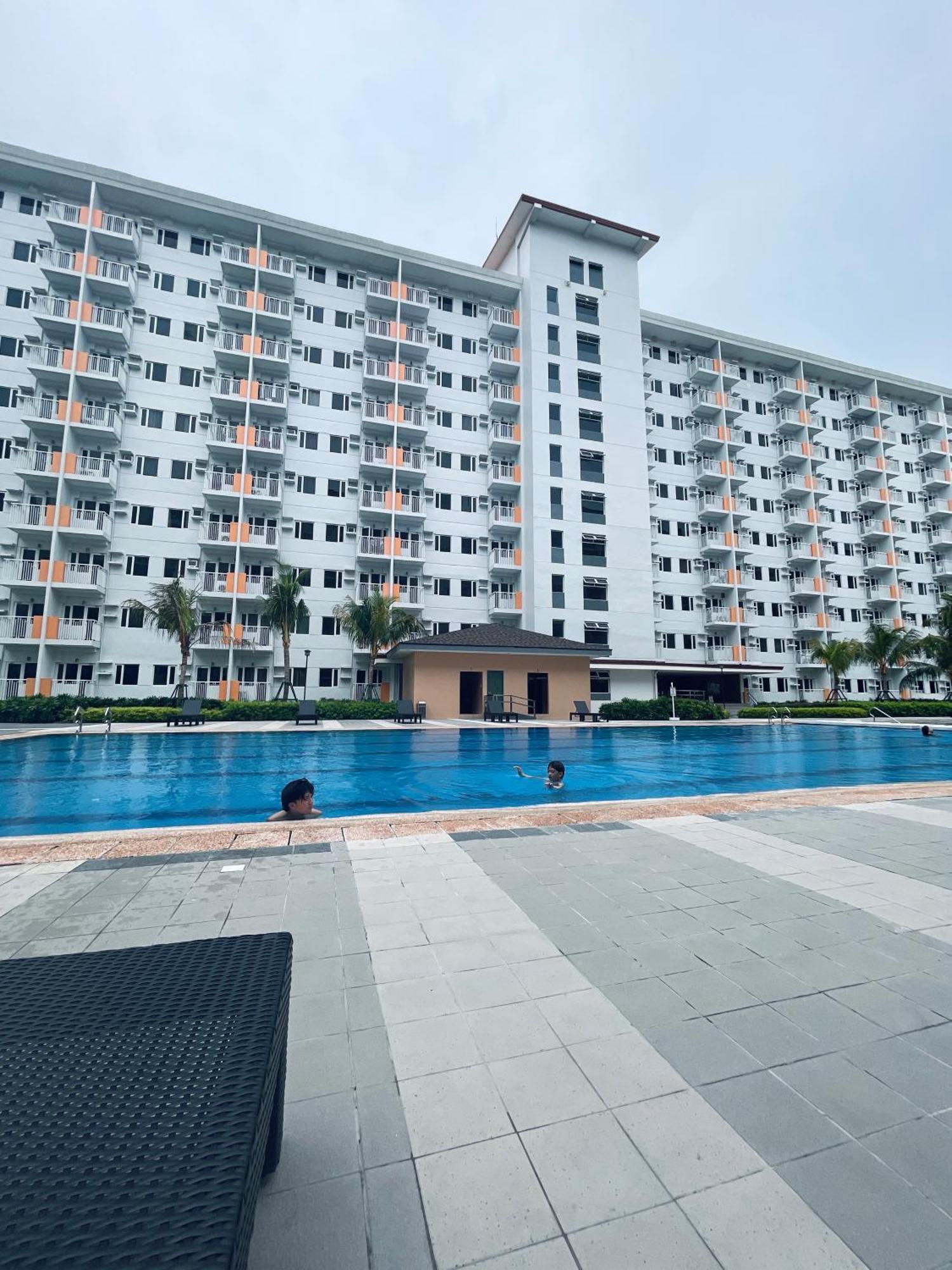 Field Residences * Manila