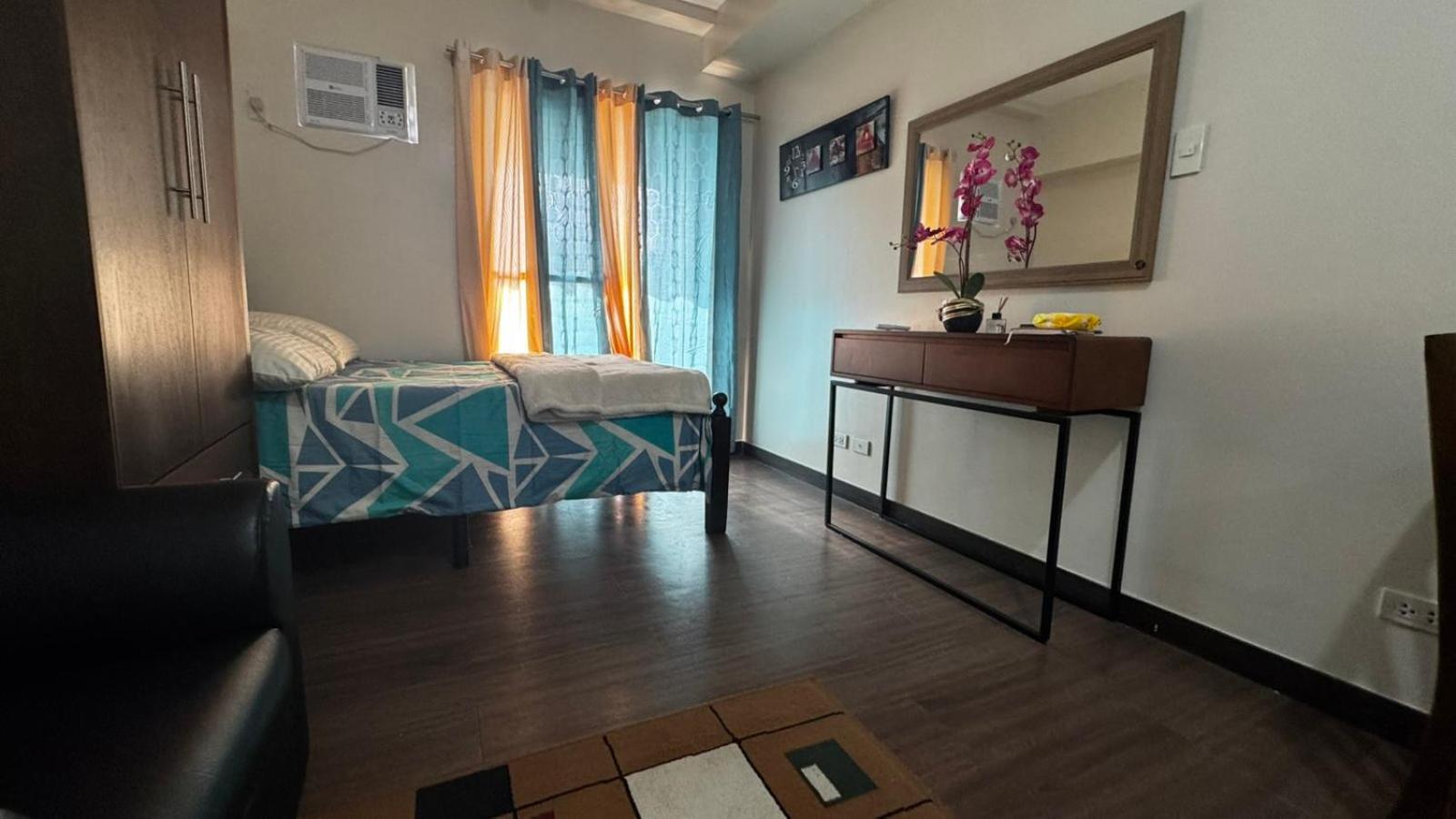 La Suitez 1420 I Skyline Views & Luxe Near Moa *