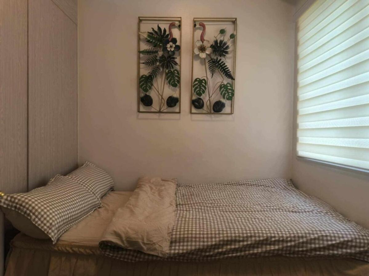 Apartment New Staycation In Trees *