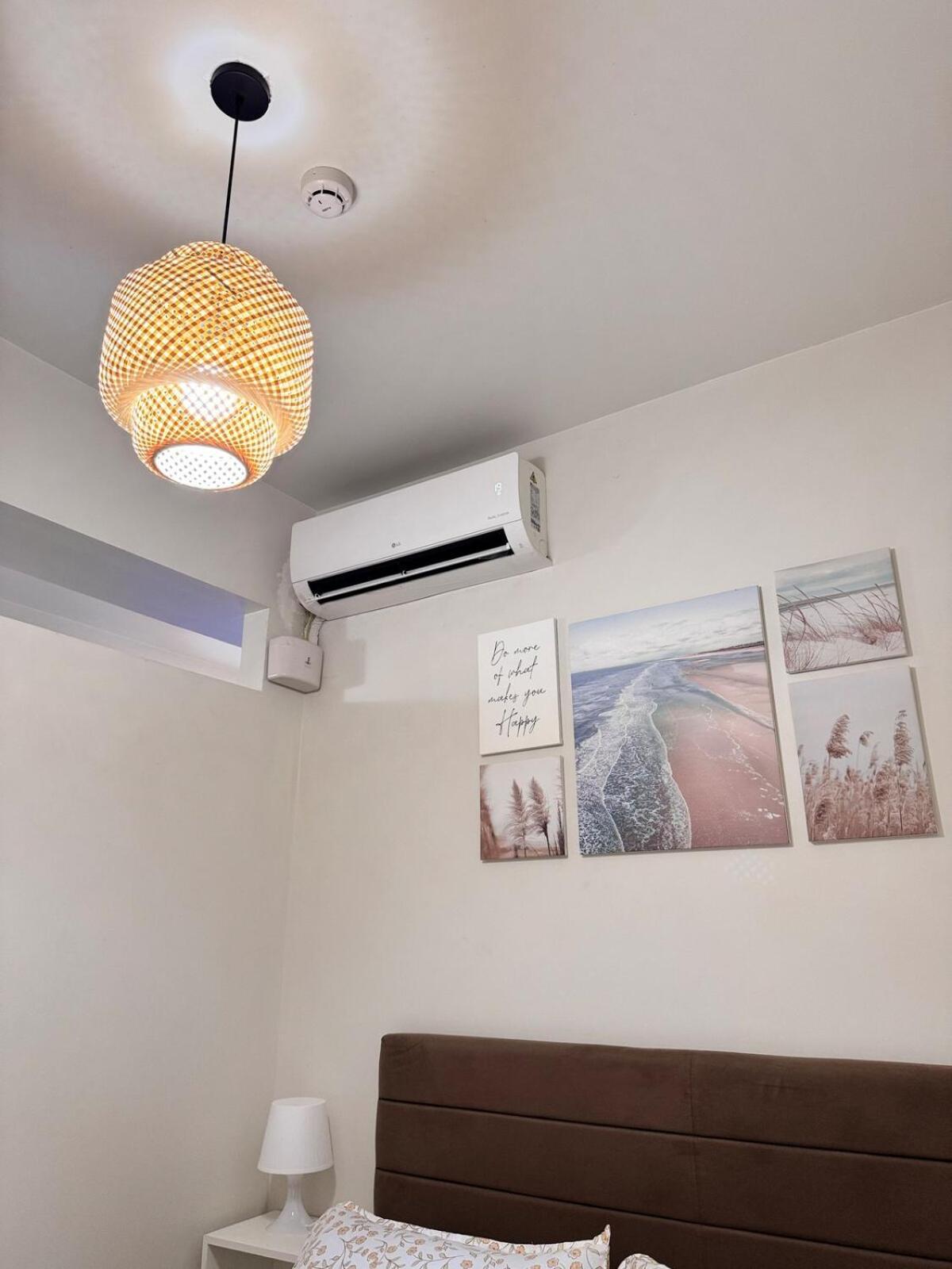 Hearth Of Ember 2 At Shore 3 Residences Apartment Manila