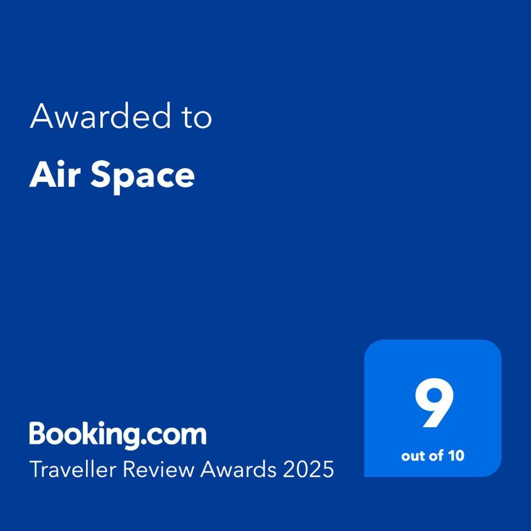 Air Space *