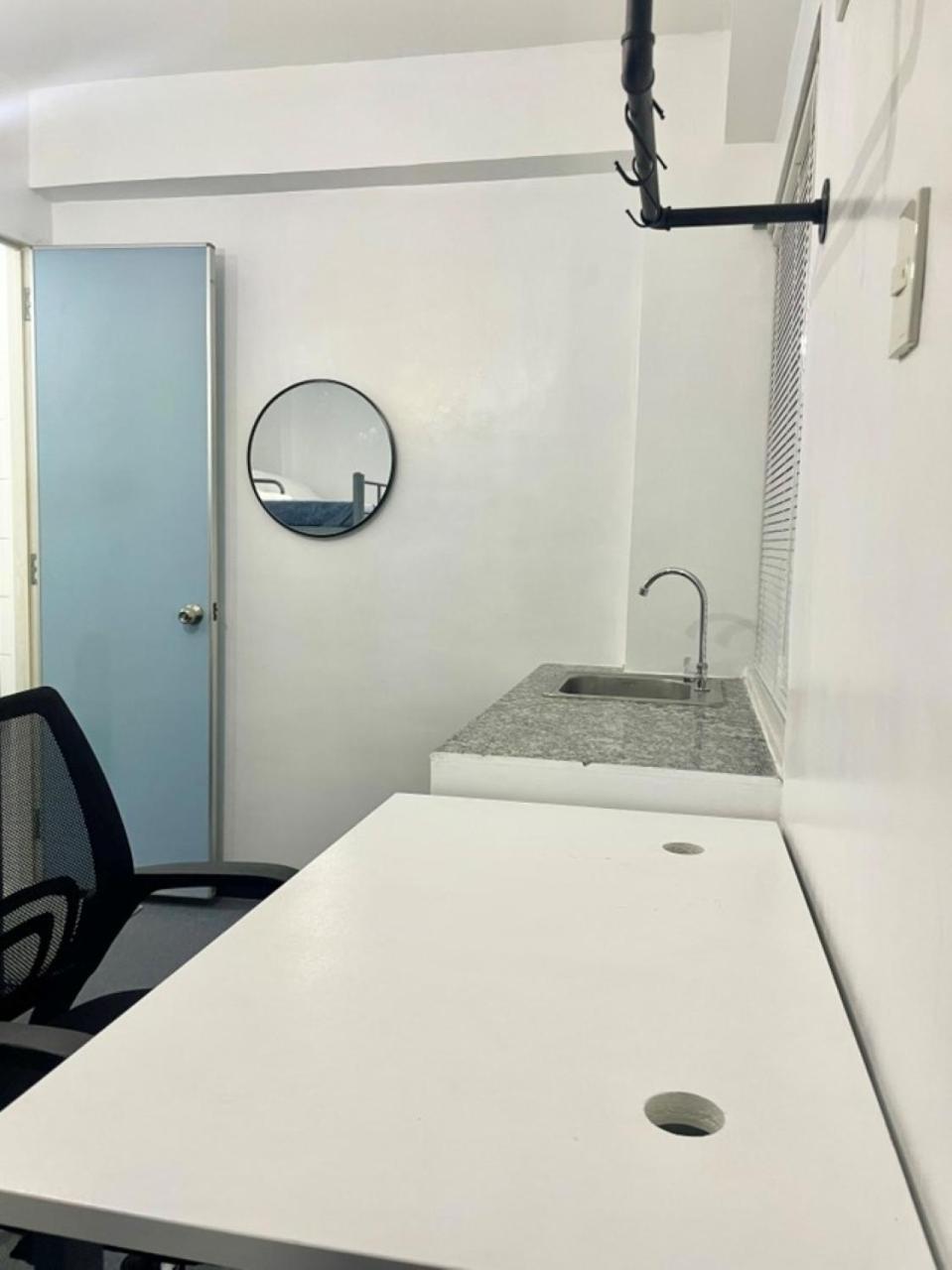 Cedar House Hostel Manila