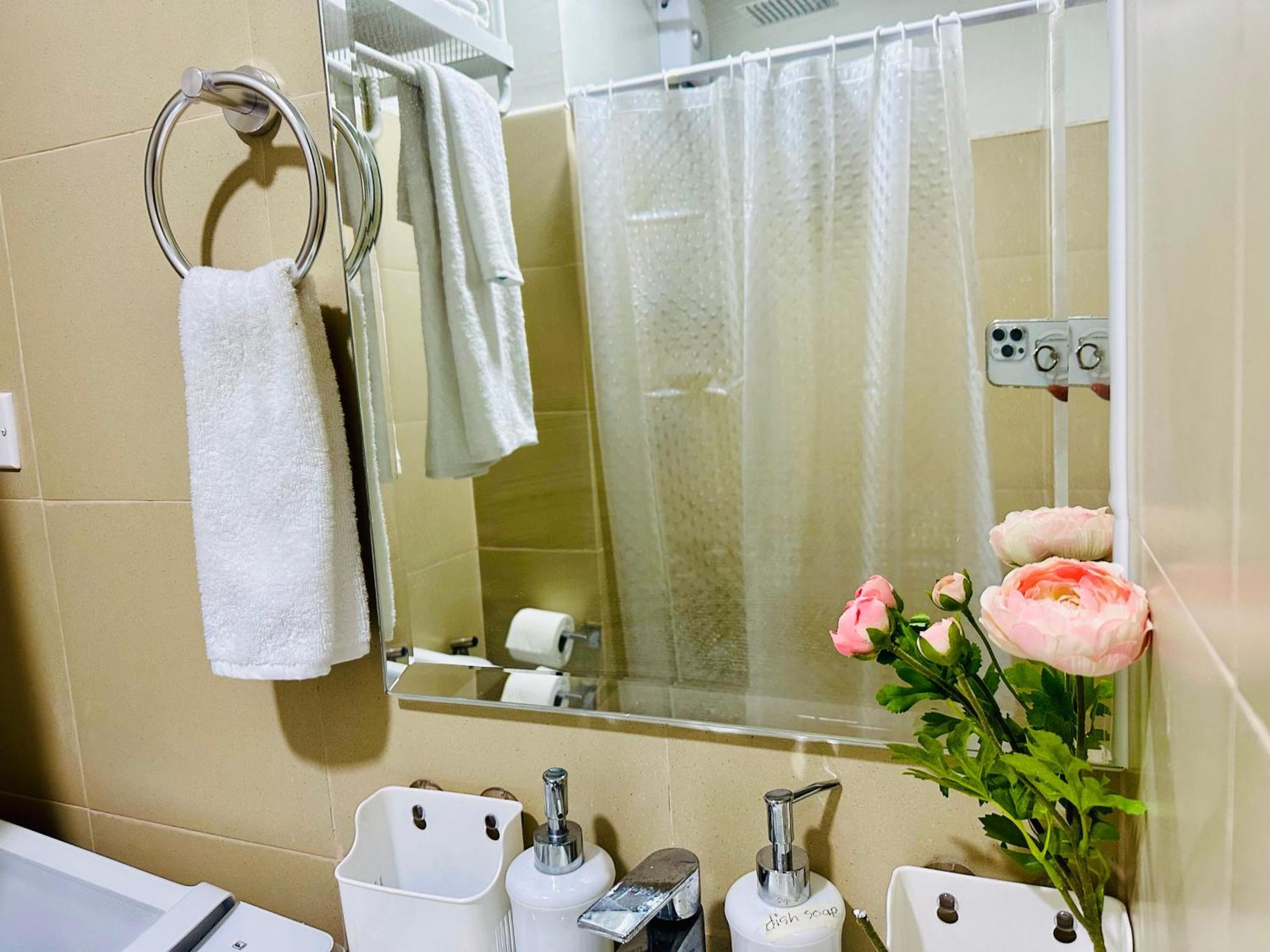 Apartment In Moa Manila