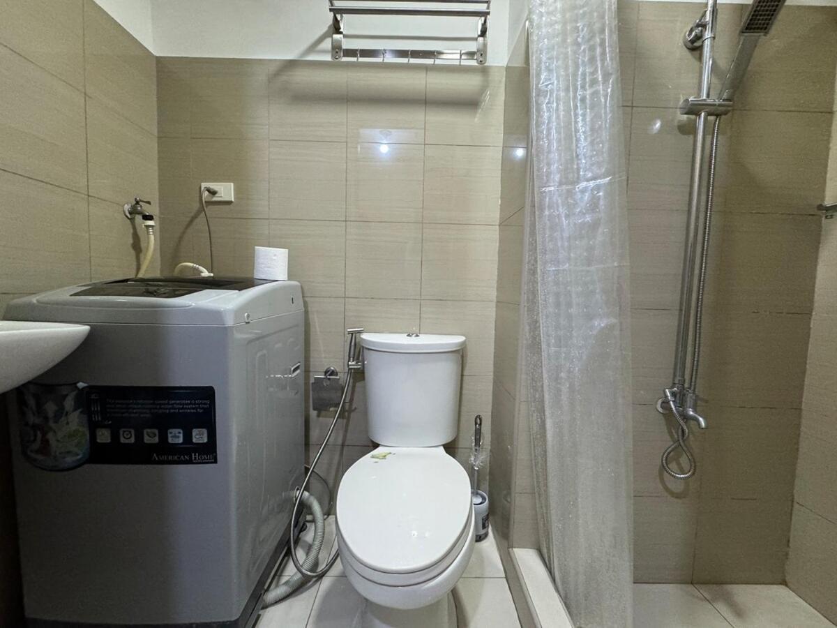 Shore 2 Residences 539 Facing Pool By Prime Manila