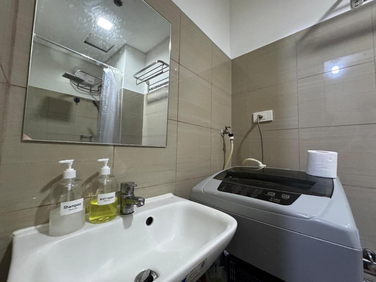 Shore 2 Residences 539 Facing Pool By Prime Apartment Manila