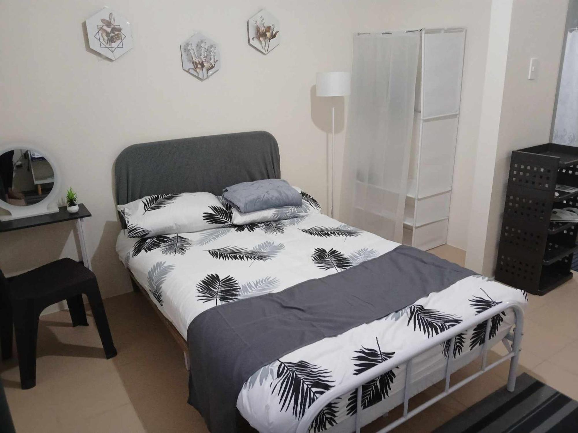 Apartment Rr's Long Commonwealth Quezon *