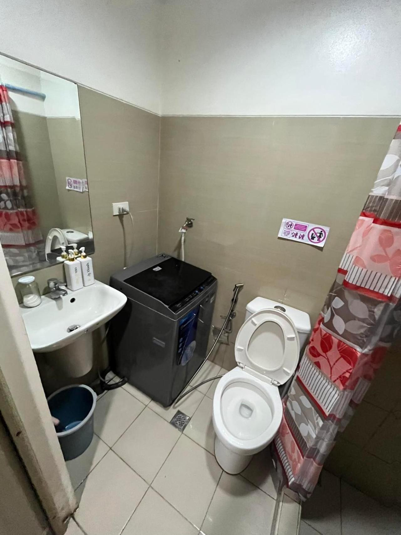 Apartment 2 Beds Unit Free Wifi 4 Pax Near Bay Moa 9116