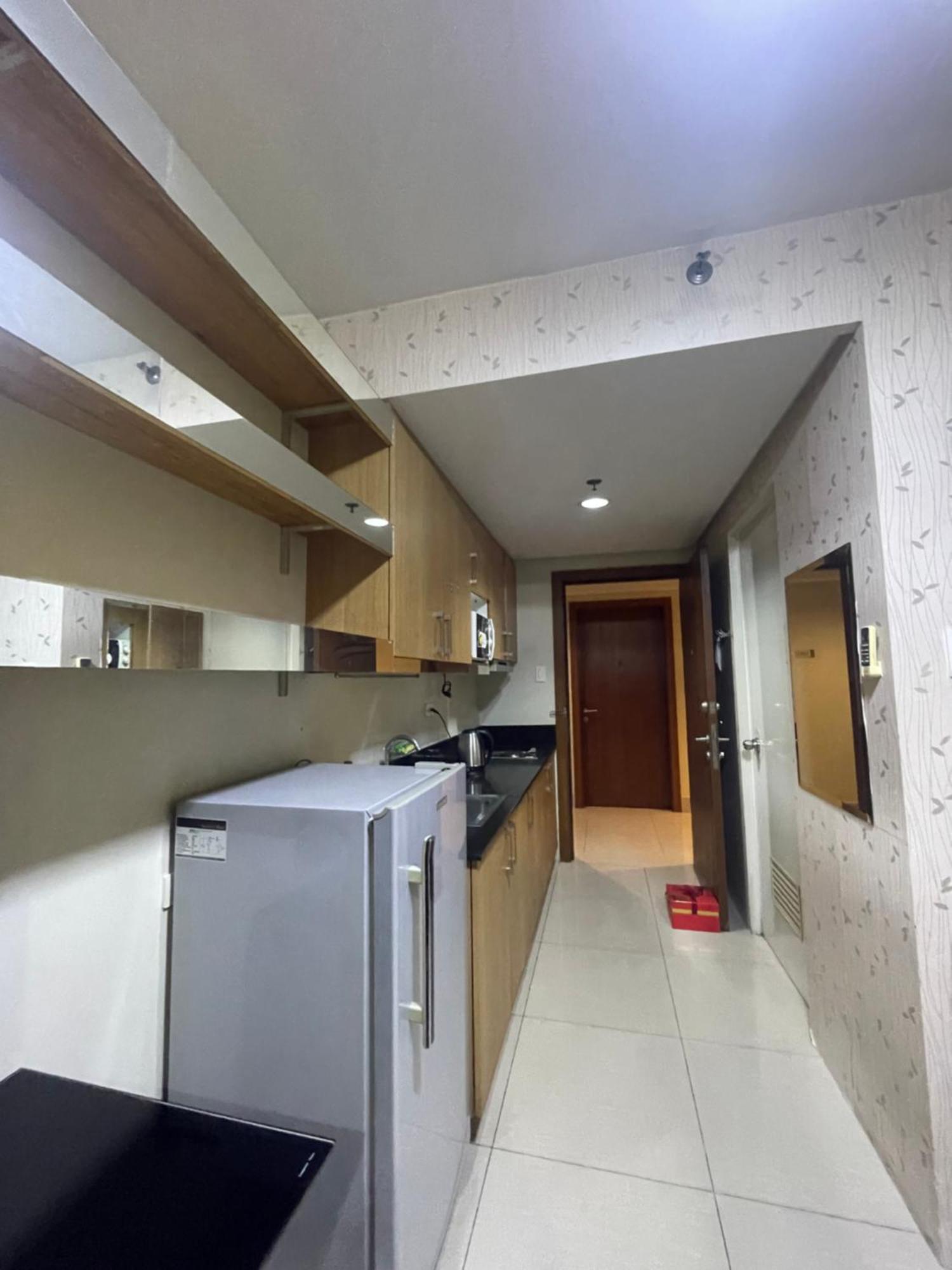 Aparthotel 10hrs Manila