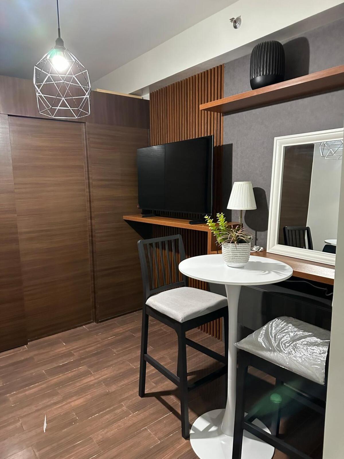 1br Air Residences Condo, Ayala Ave, Makati *