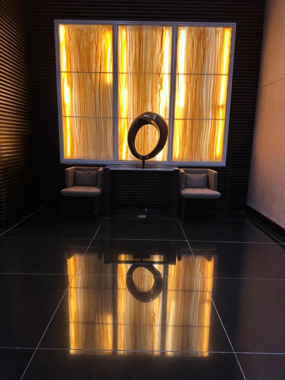 Apartment 1br Air Residences Condo, Ayala Ave, Makati