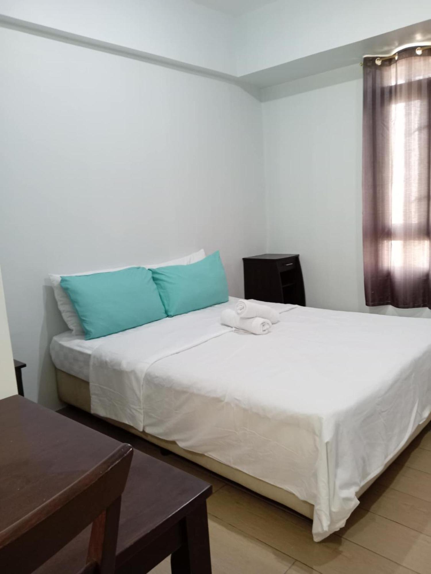 Aparthotel Happy Condotel Near Naia Terminal 3 *