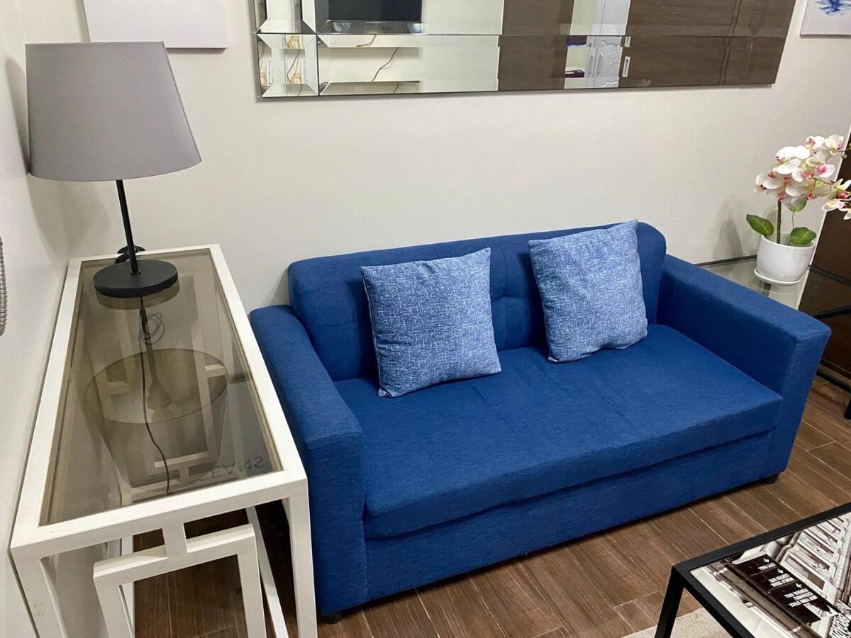 Apartment Cruise Ship Escape Makati 300 Mbps Gym Swim Park 2271 Manila
