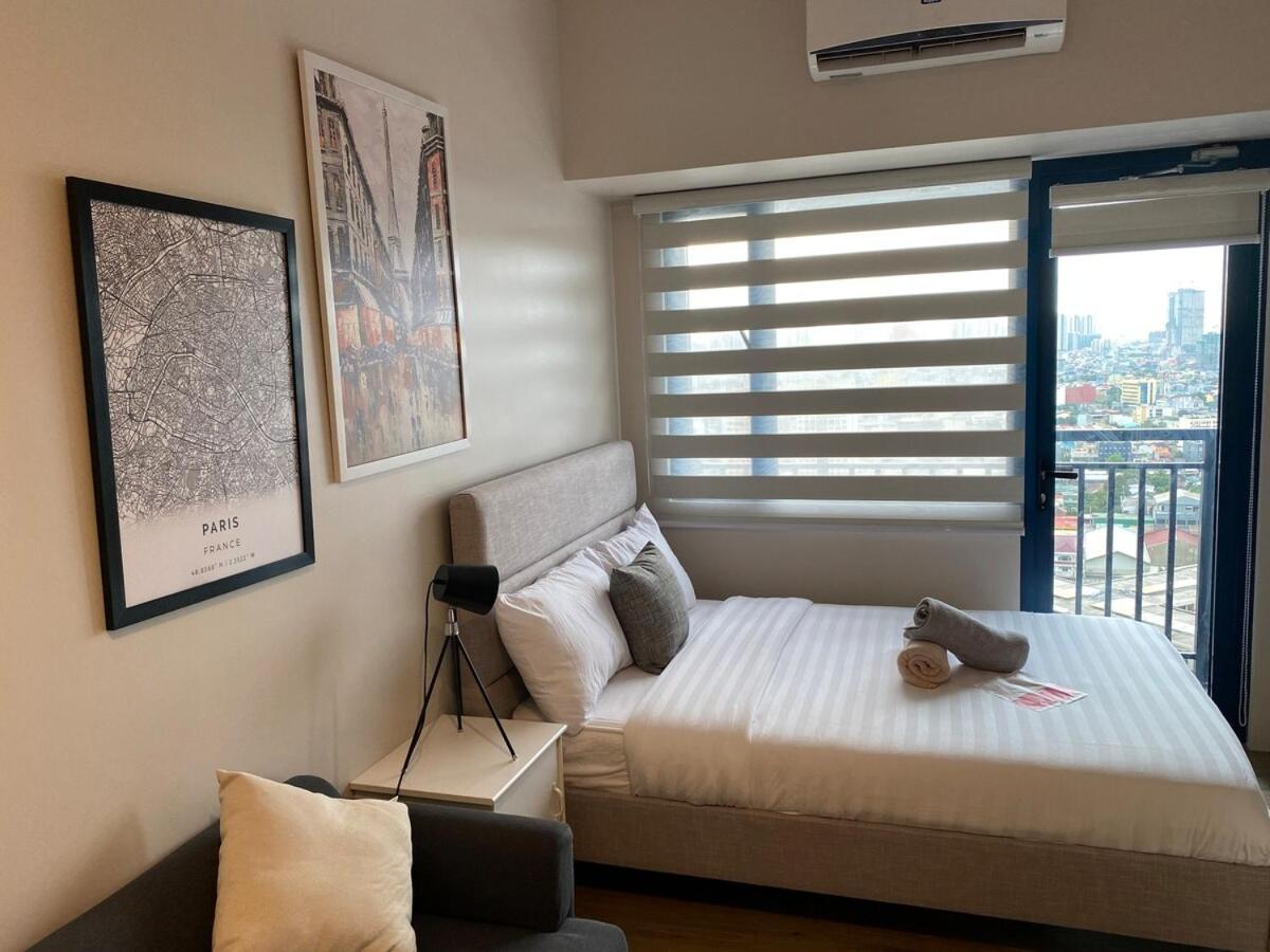 Apartment Cosmopolitan Comfort Makati 1 Bedroom Wonder 300mb 2428 Internet Manila