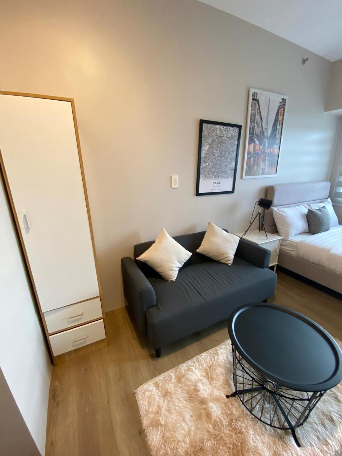 Apartment Cosmopolitan Comfort Makati 1 Bedroom Wonder 300mb 2428 Internet *