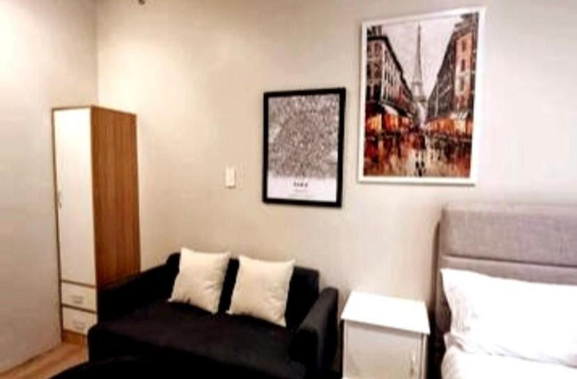 Cosmopolitan Comfort Makati 1 Bedroom Wonder 300mb 2428 Internet Apartment *