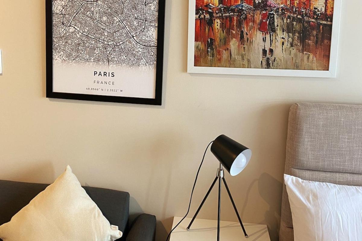 Apartment Cosmopolitan Comfort Makati 1 Bedroom Wonder 300mb 2428 Internet