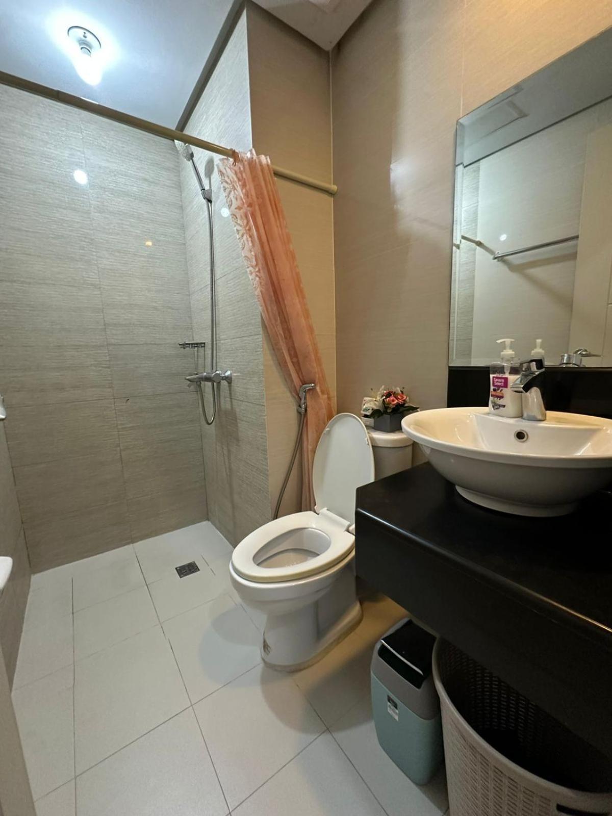 150 Newport Aparthotel Manila