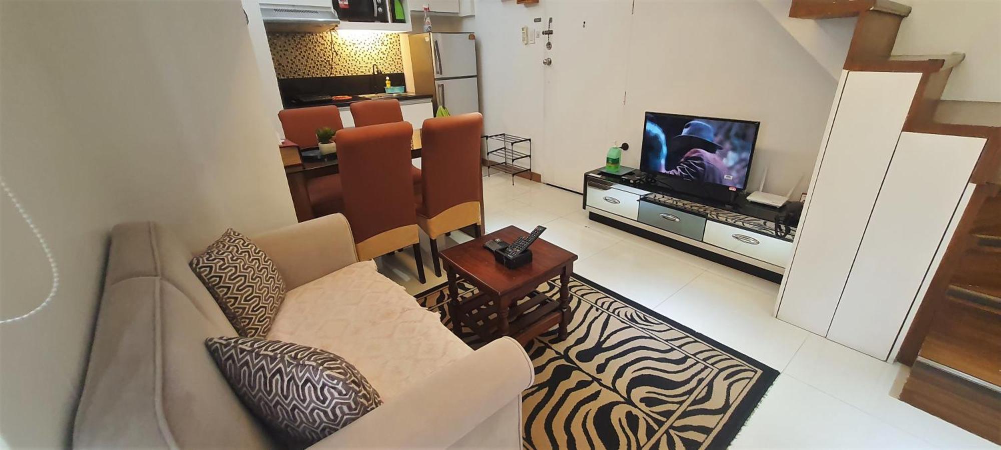 Apartment 2 Bedroom Loft-type Victoria