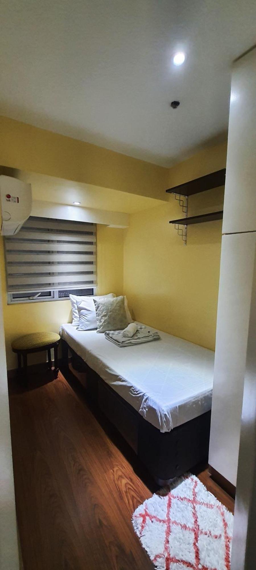 Apartment 2 Bedroom Loft-type Victoria *