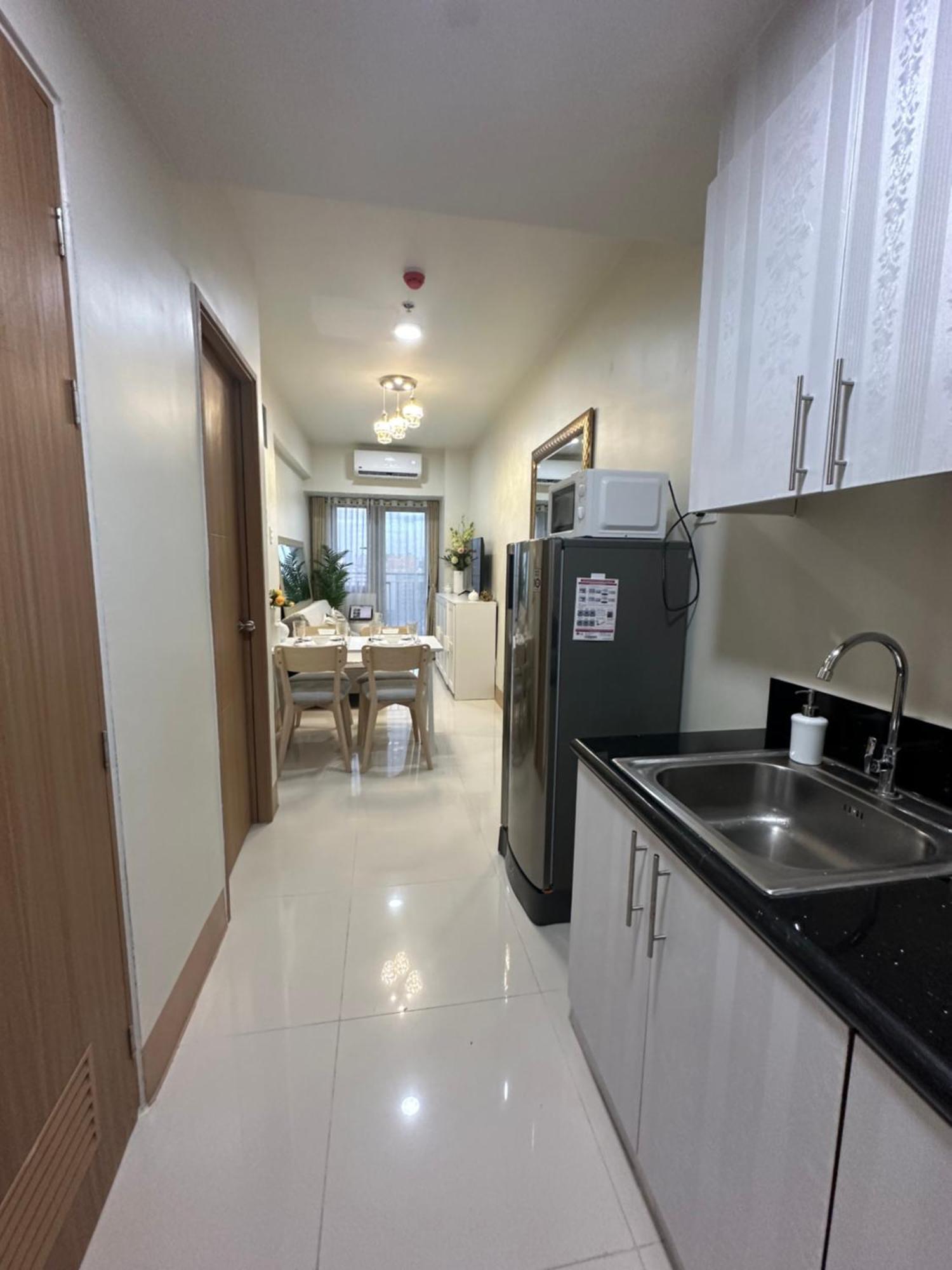In Moa Apartment Manila
